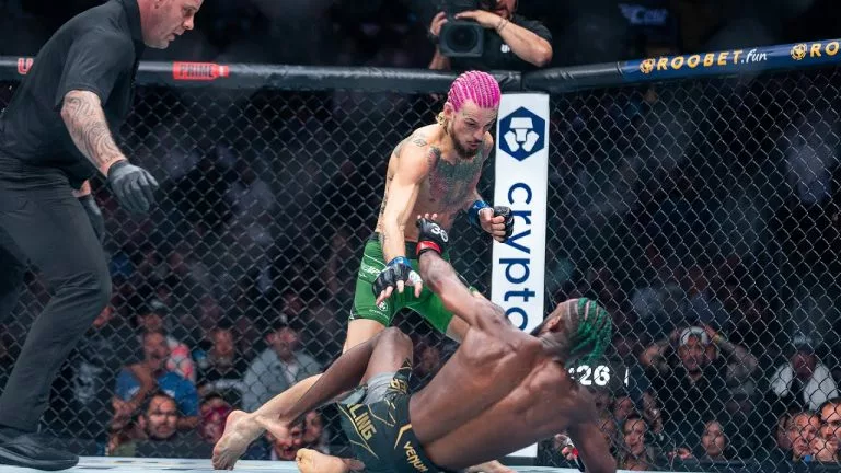 Video: Sean O’Malley KOs Aljamain Sterling at UFC 292