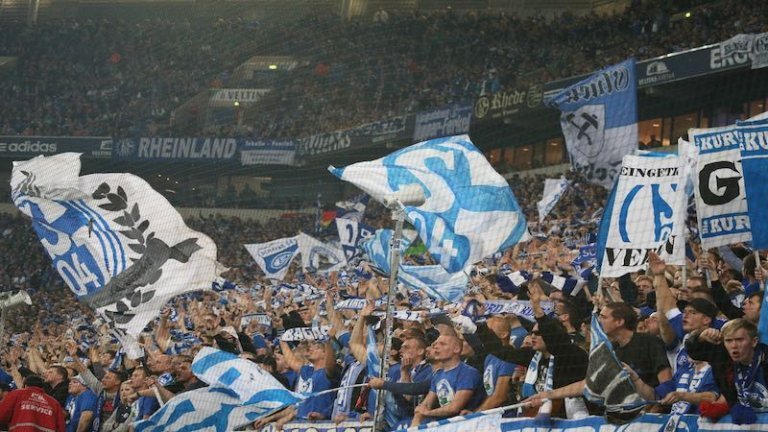Schalke-Fans DFB-Pokal