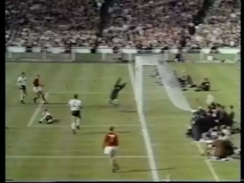 Video: Wembley-Tor WM Finale 1966 England - Deutschland